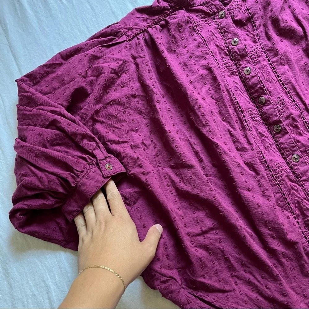 Pilcro and the Letterpress magenta purple Swiss dot batwing short sleeve blouse - Picture 2 of 7